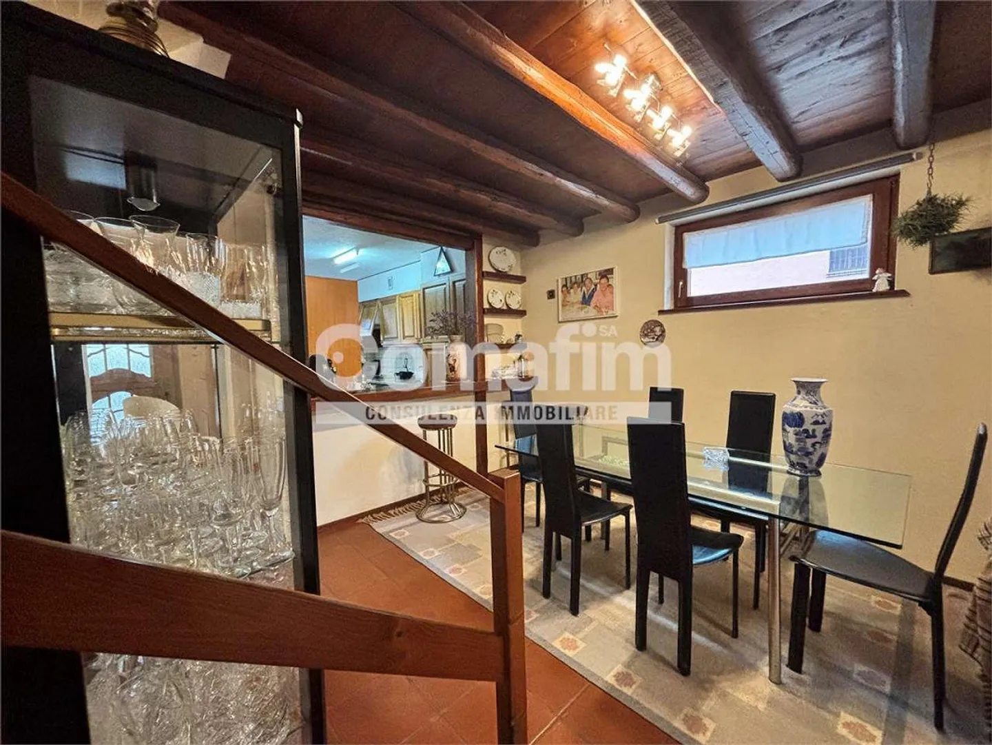 Caslano - Single-family house with garden and panoramic terrace - Photo 6 of 13