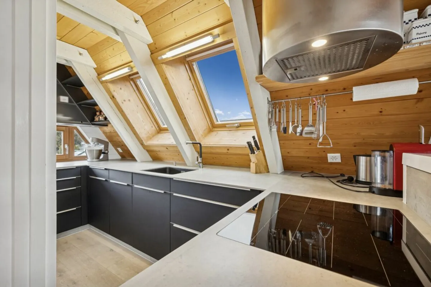 Maison individuelle de 3.5 pièces avec place d'amarrage privée - Photo 2 sur 13