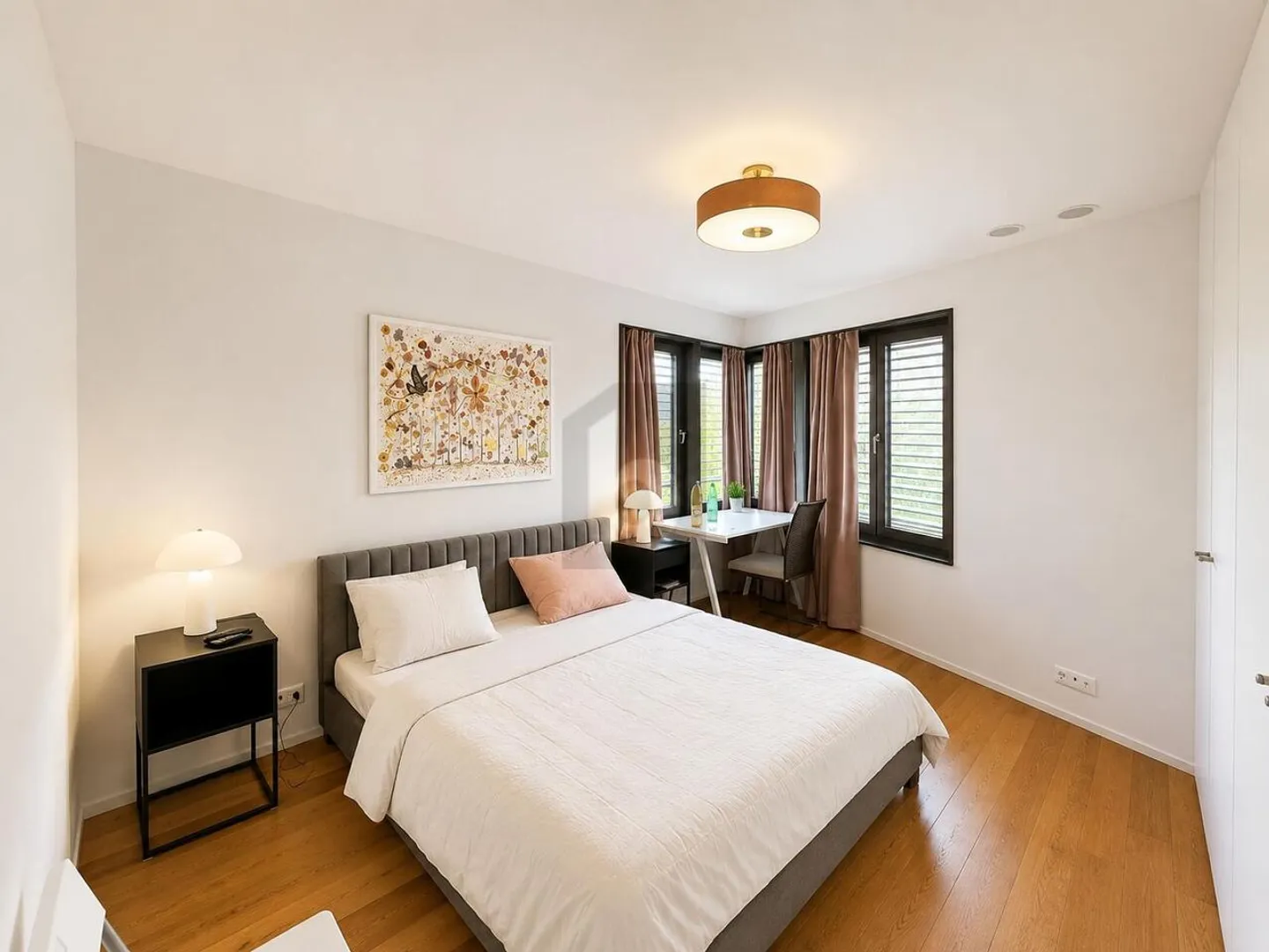 COMFORT AND SERENITY WITH LAKE VIEW - Photo 4 of 6