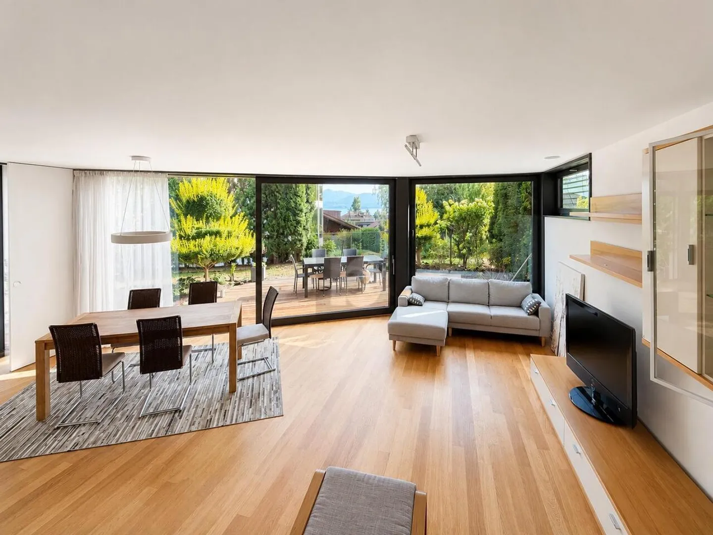 COMFORT AND SERENITY WITH LAKE VIEW - Photo 2 of 6