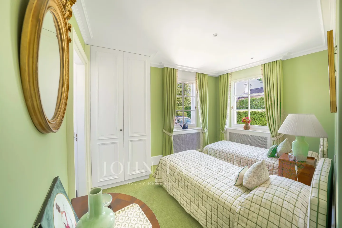 Luxury Villa with Lake View - Photo 2 of 3