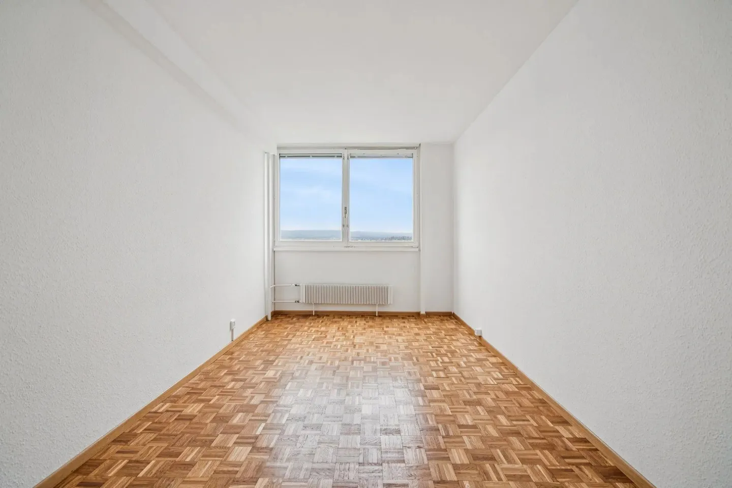 Appartement rénové au 24ème étage - Photo 9 sur 10