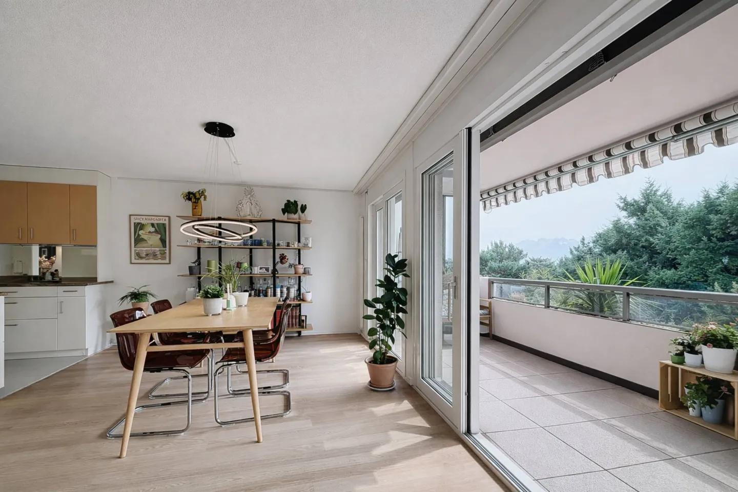 Appartement avec 3,5 pièces et vue dégagée - Photo 8 sur 12