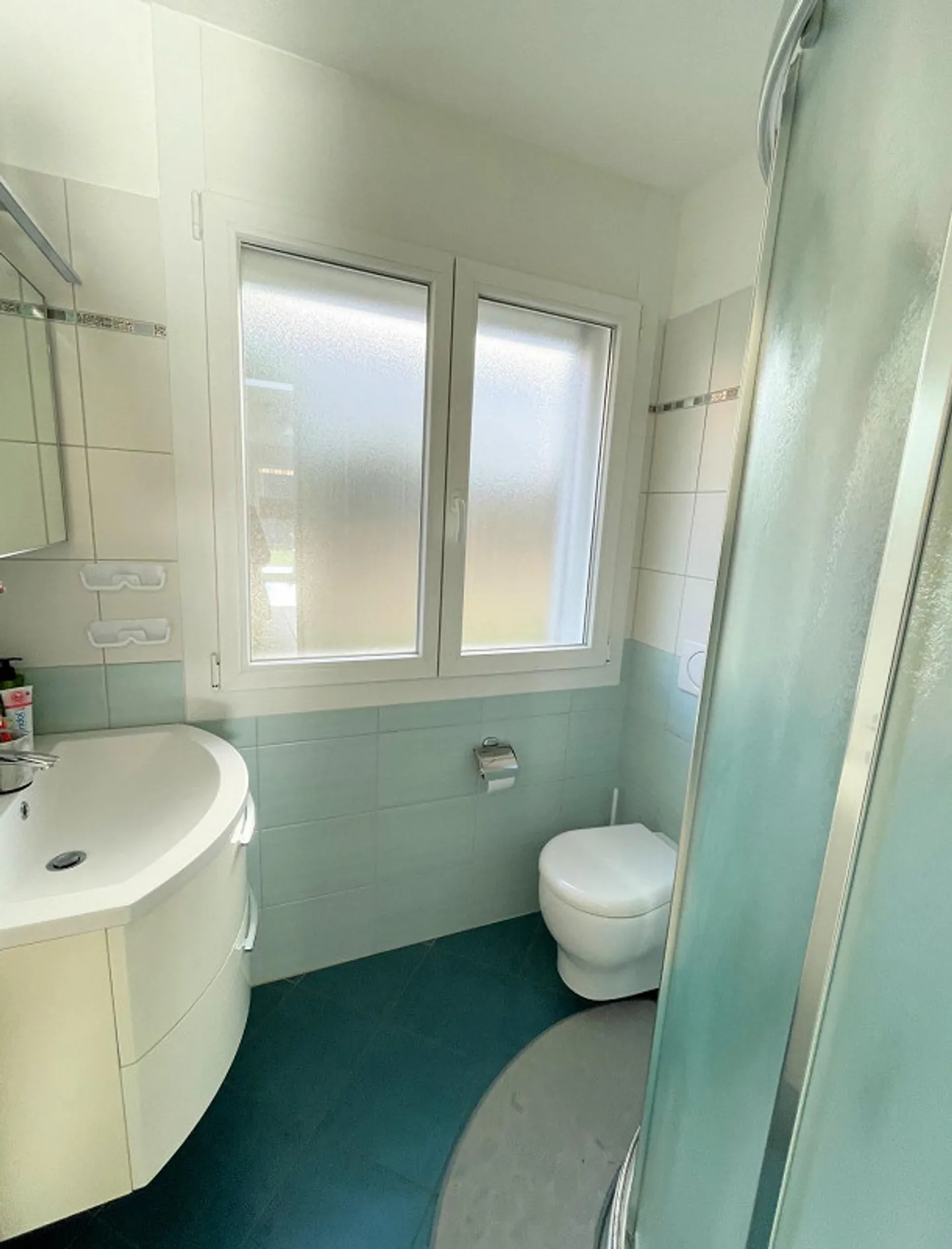 Appartamento con grande giardino in zona comoda e tranquilla - Foto 14 di 17