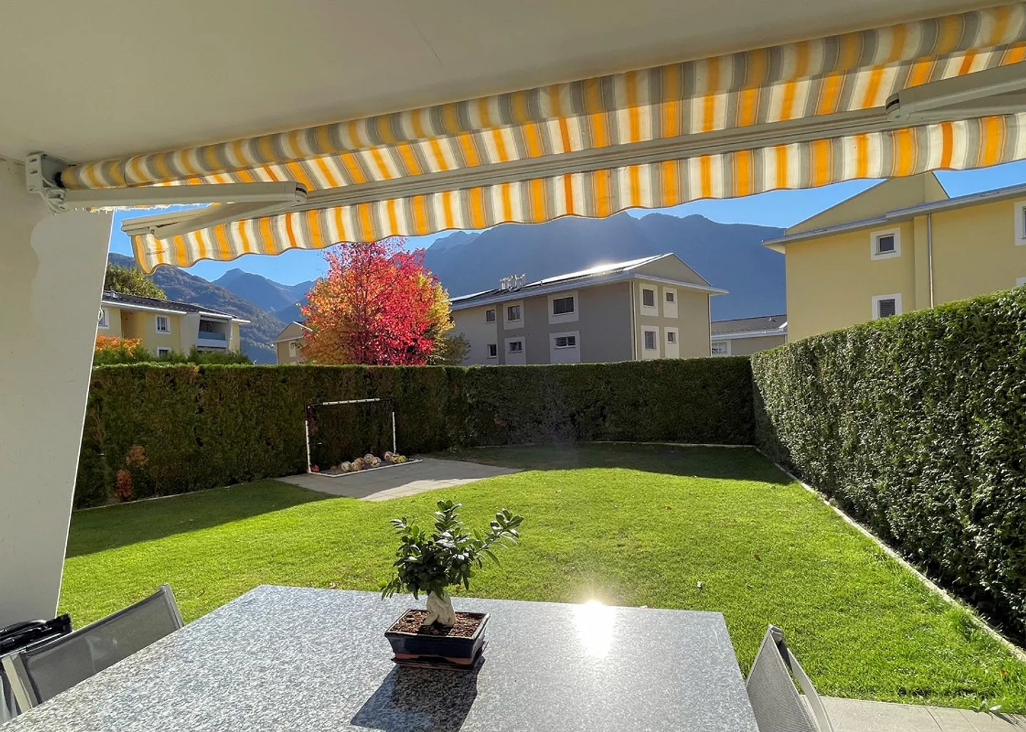 Appartamento con grande giardino in zona comoda e tranquilla - Foto 15 di 17