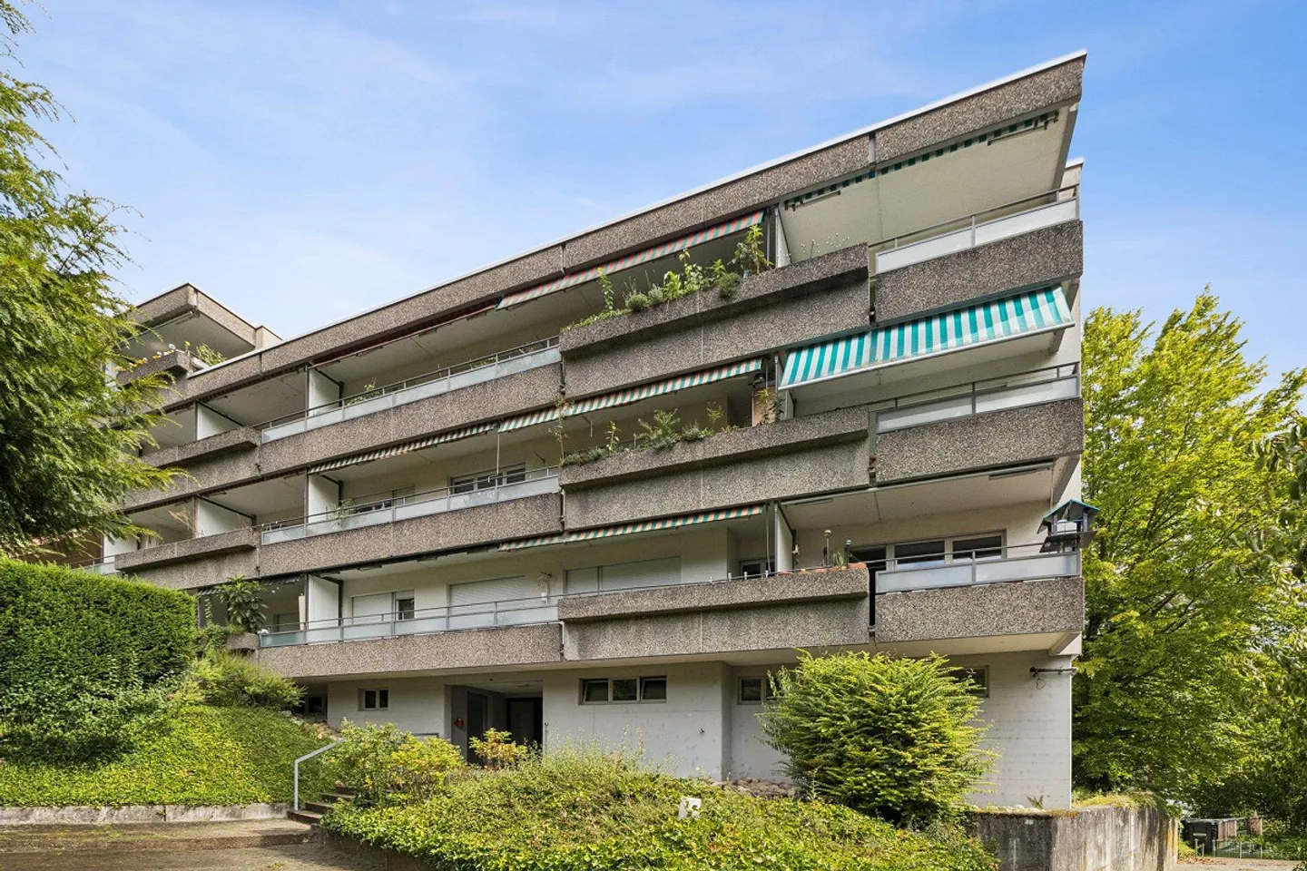 Family-friendly apartment in Grellingen! - Photo 2 of 9