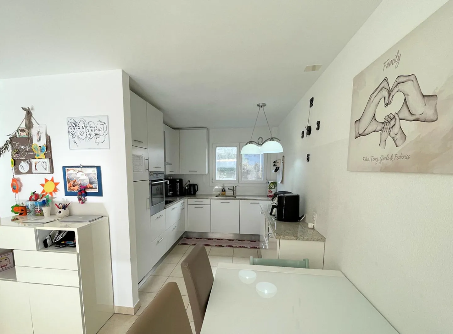 Appartamento con grande giardino in zona comoda e tranquilla - Foto 9 di 17