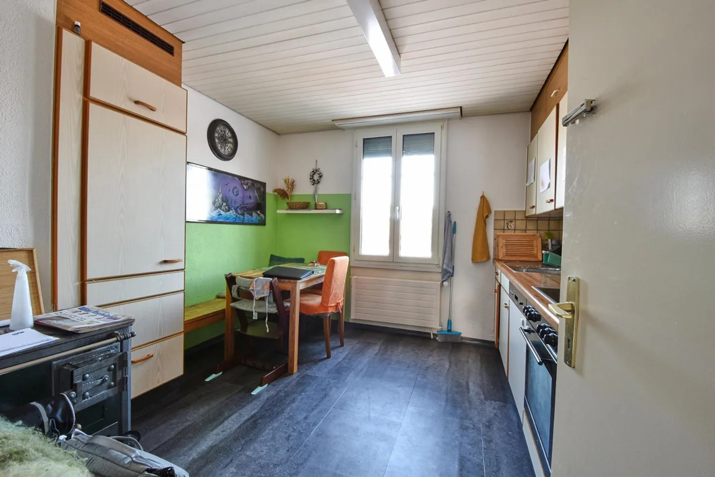 Bright 4-room maisonette apartment in Sirnach - Photo 3 of 5