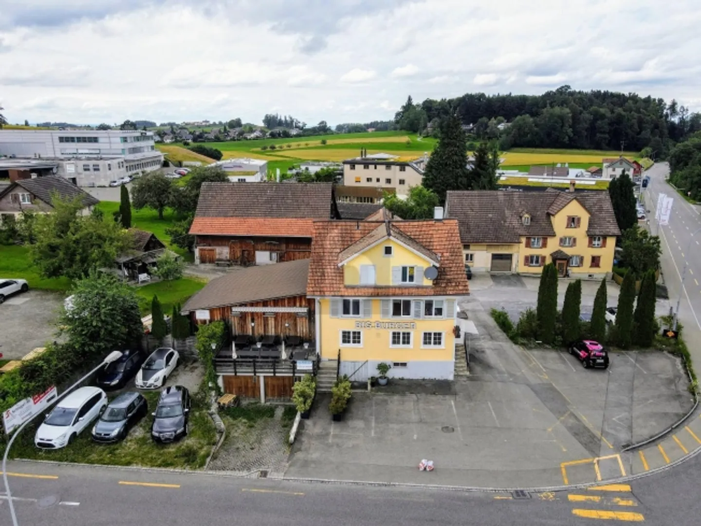 «SPANNENDES INVESTMENT AN ZENTRALER LAGE» - Foto 1 von 3