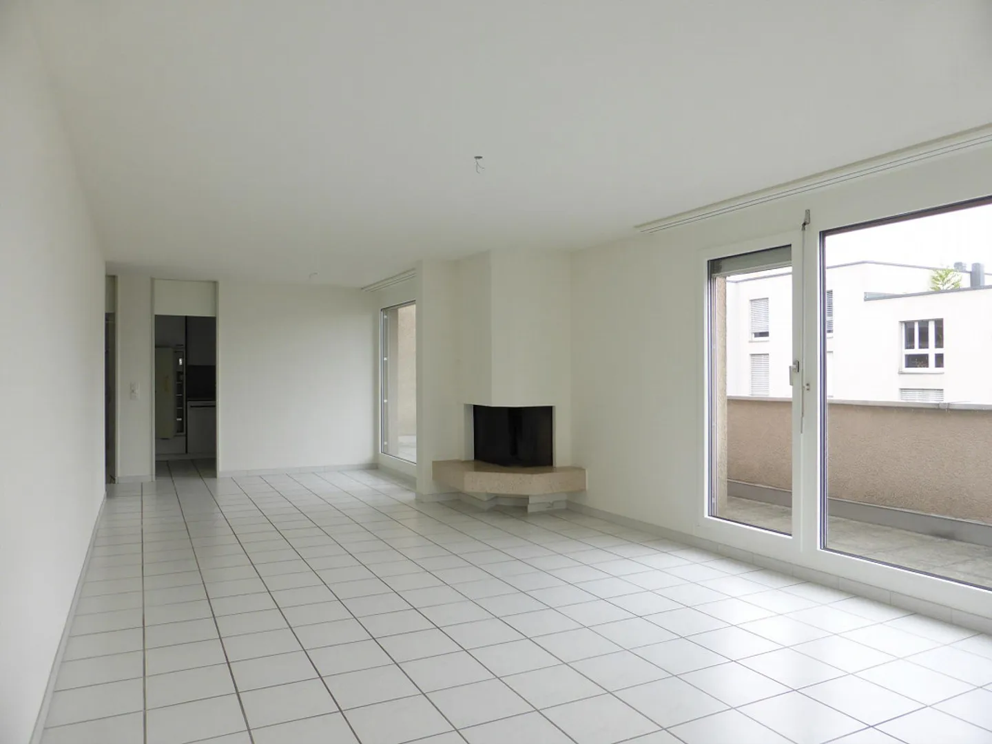 Attic apartment with a view of the Jura - Photo 8 of 11