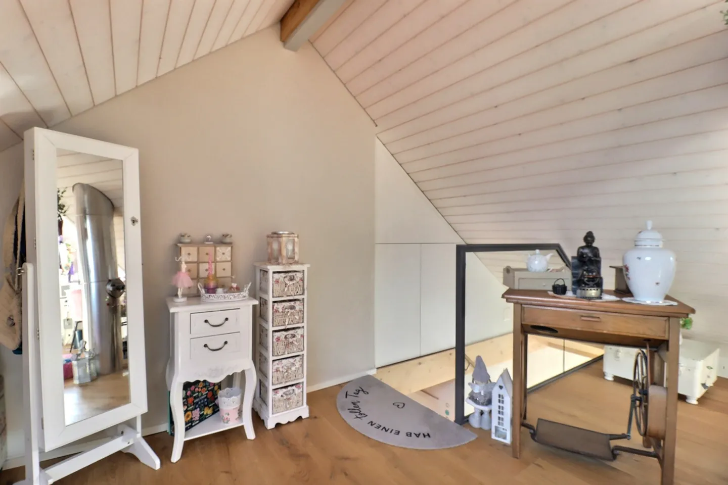 Exklusives 5,5-Zimmer-Duplex-Penthouse mit Sauna und schöner Terrasse - Foto 17 von 18