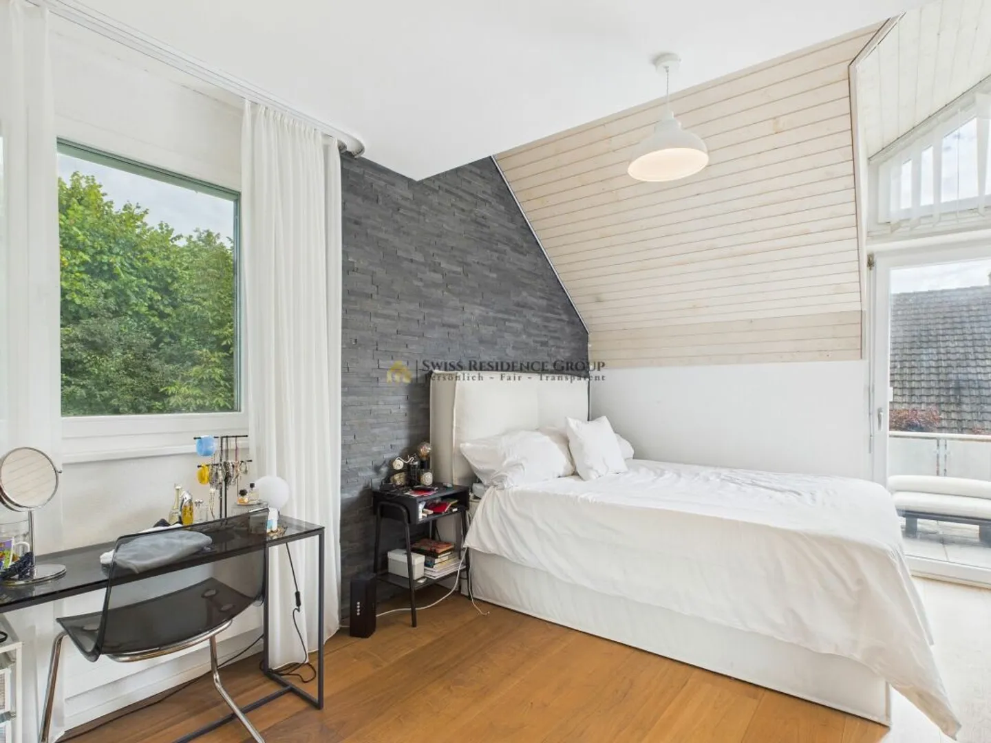 Affascinante casa familiare in una zona residenziale tranquilla e idilliaca - Foto 6 di 26