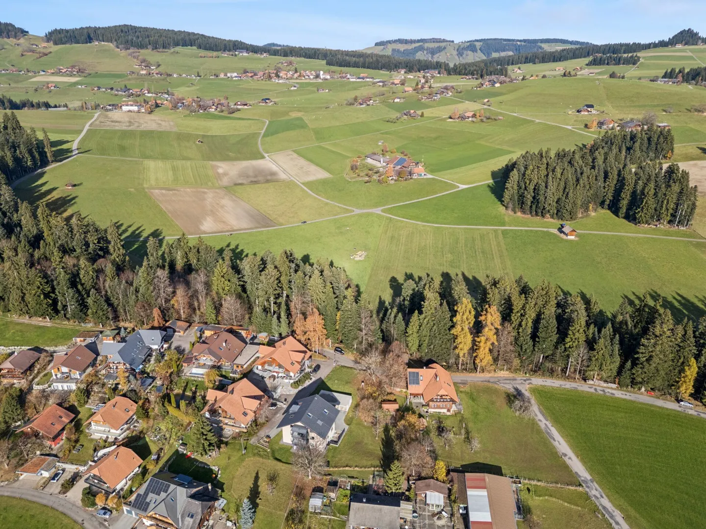 Attraente terreno edificabile in posizione soleggiata con panorama alpino - Foto 7 di 13