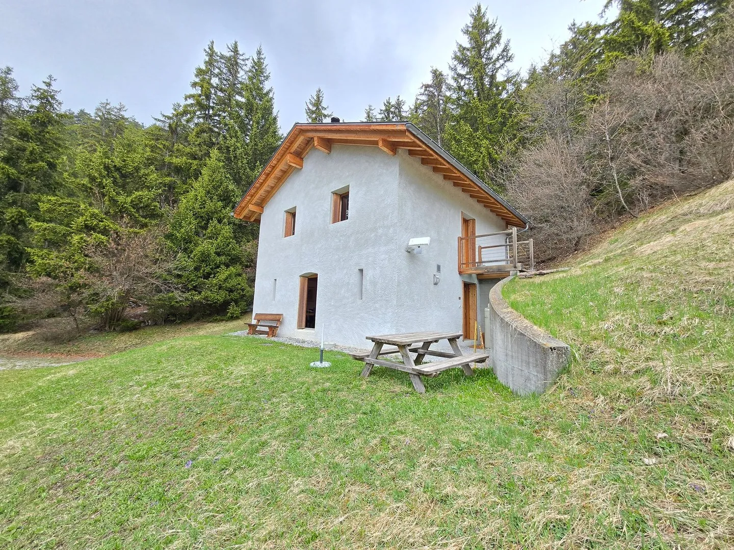 Charmantes Chalet in Conthey - Foto 1 von 13