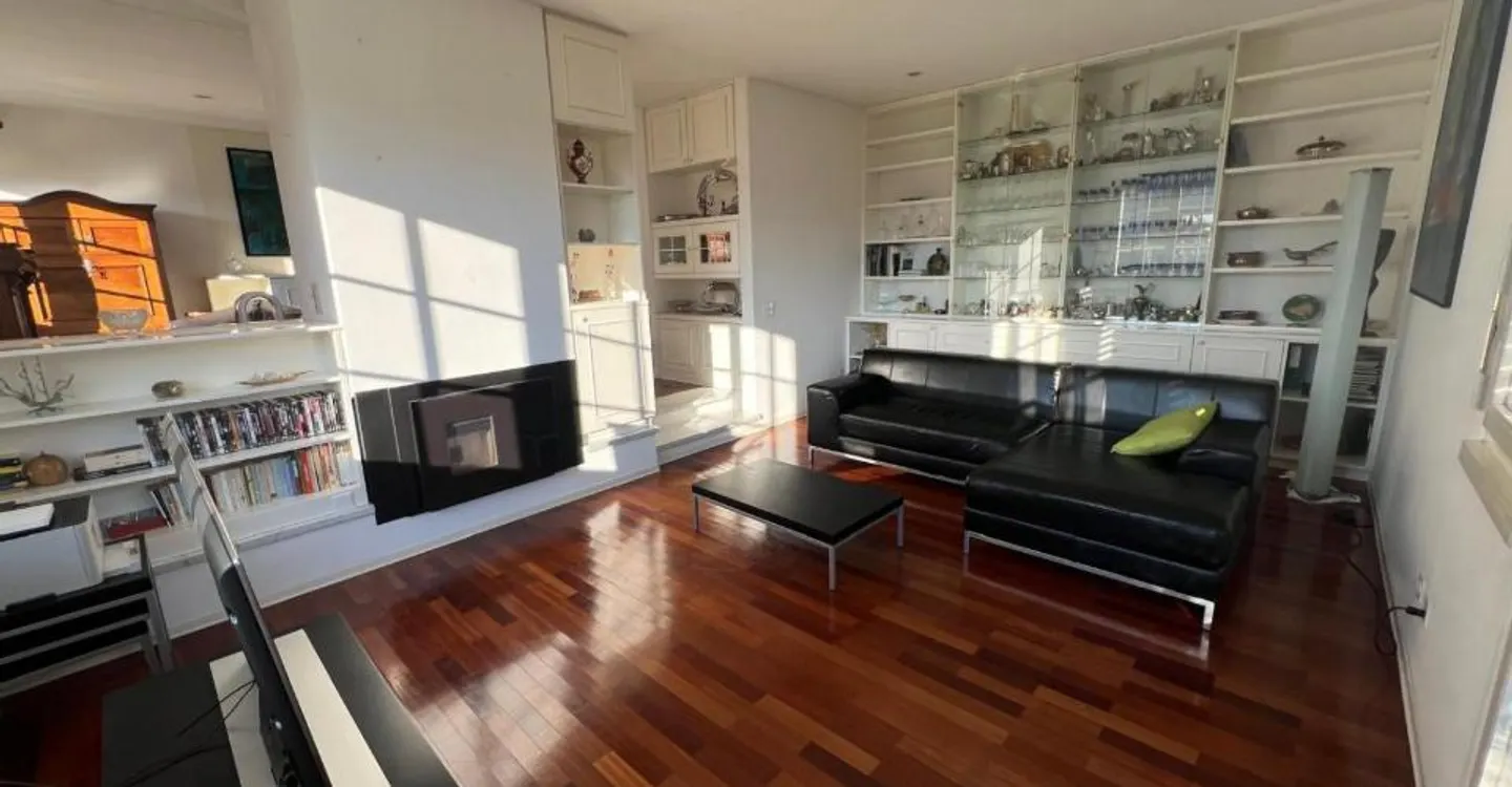 Moderne Erweiterung, energieeffiziente Spitzenleistung und privater Pool - Foto 4 von 13