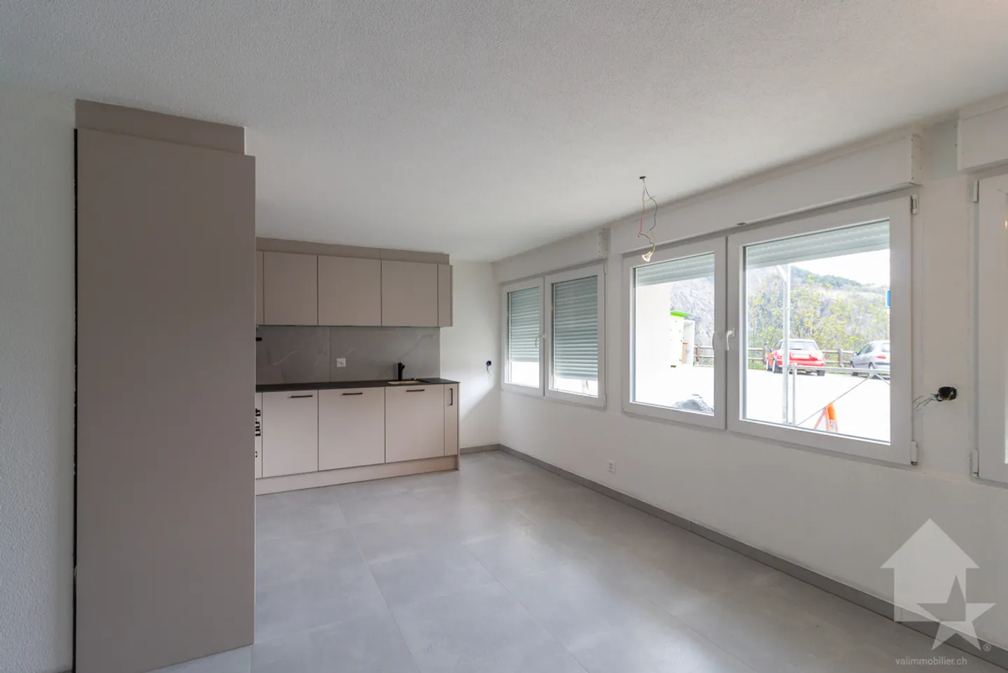 Charming Renovated Duplex in Daillon - Photo 26 of 29