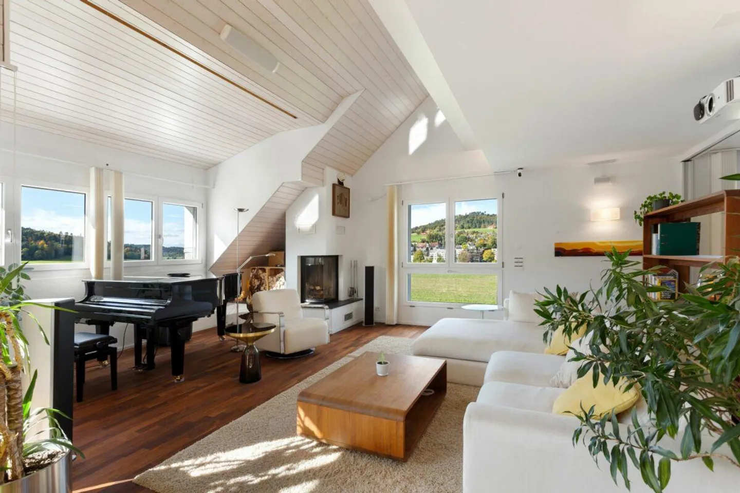 Vivere con stile con vista sul verde - Foto 1 di 12