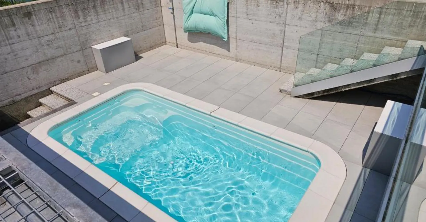 Moderne Erweiterung, energieeffiziente Spitzenleistung und privater Pool - Foto 12 von 13
