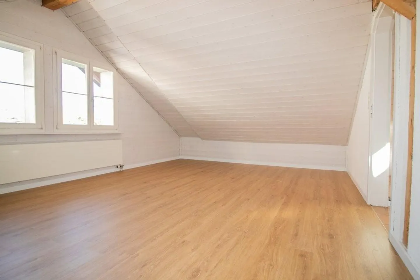 Appartement spacieux de 7,5 pièces avec jardin d'hiver à St. Margrethen - Photo 9 sur 12