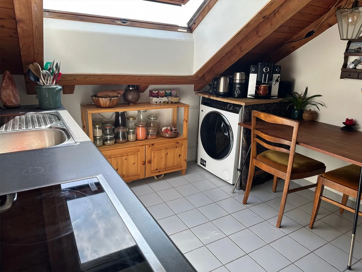 Belle appartement sous les toits dans un endroit calme avec galerie - Photo 5 sur 8