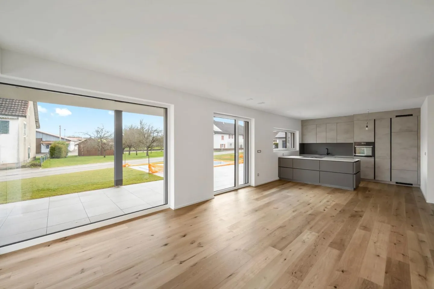 Villa Familiale Moderne avec Piscine - Photo 5 sur 13
