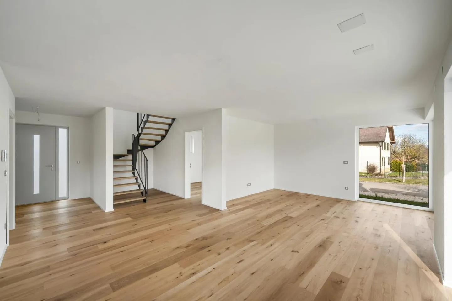 Villa Familiale Moderne avec Piscine - Photo 3 sur 13