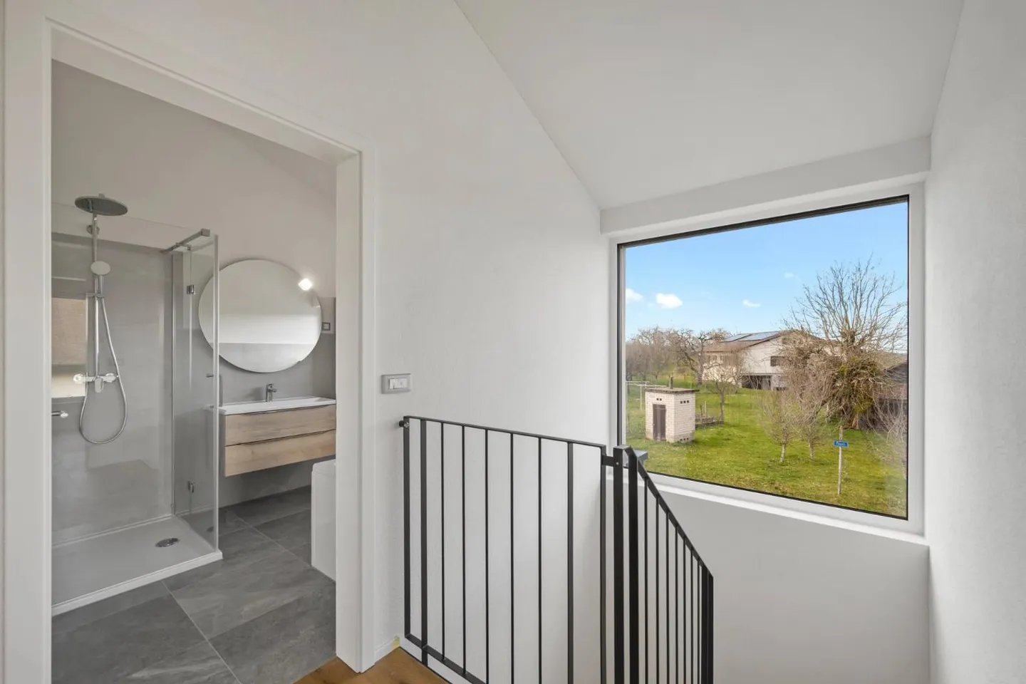 Villa Familiale Moderne avec Piscine - Photo 12 sur 13