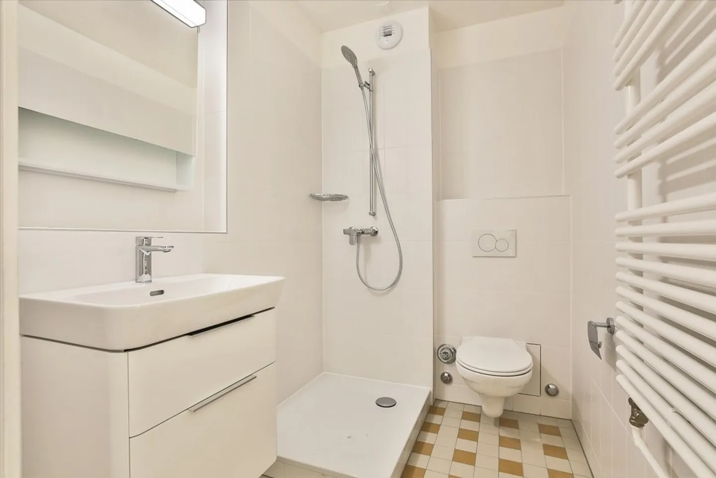 Bel appartement dans le quartier des Eaux-Vives à deux pas du lac - Photo 7 sur 8