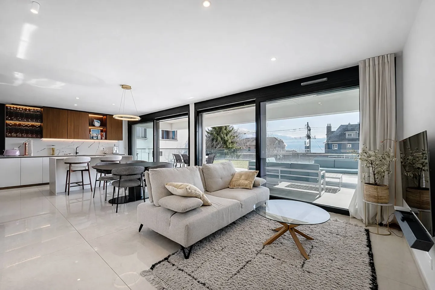 Appartement contemporain de 107 m2 avec jardin - Photo 2 sur 8