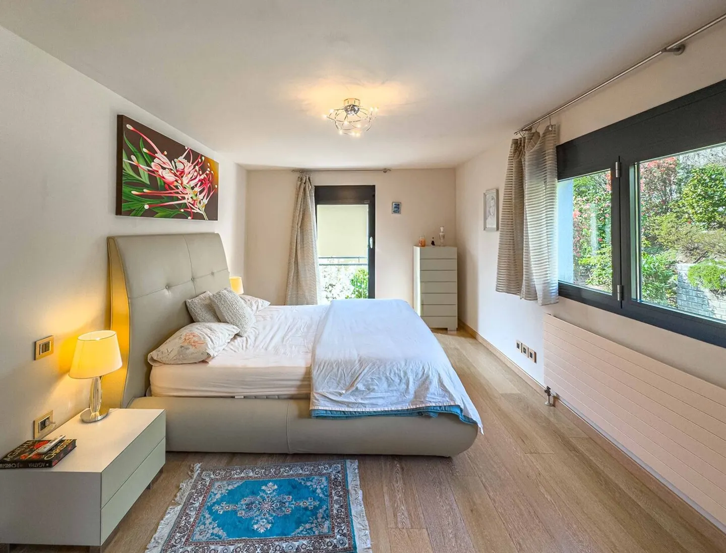Villa moderne avec piscine intérieure - Photo 5 sur 9