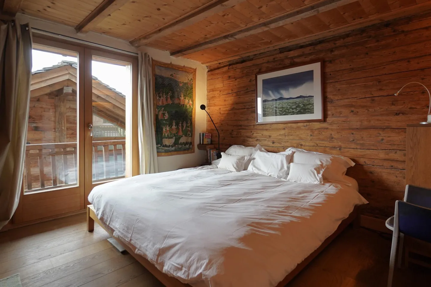 Authentic Mountain Chalet - Photo 9 of 12