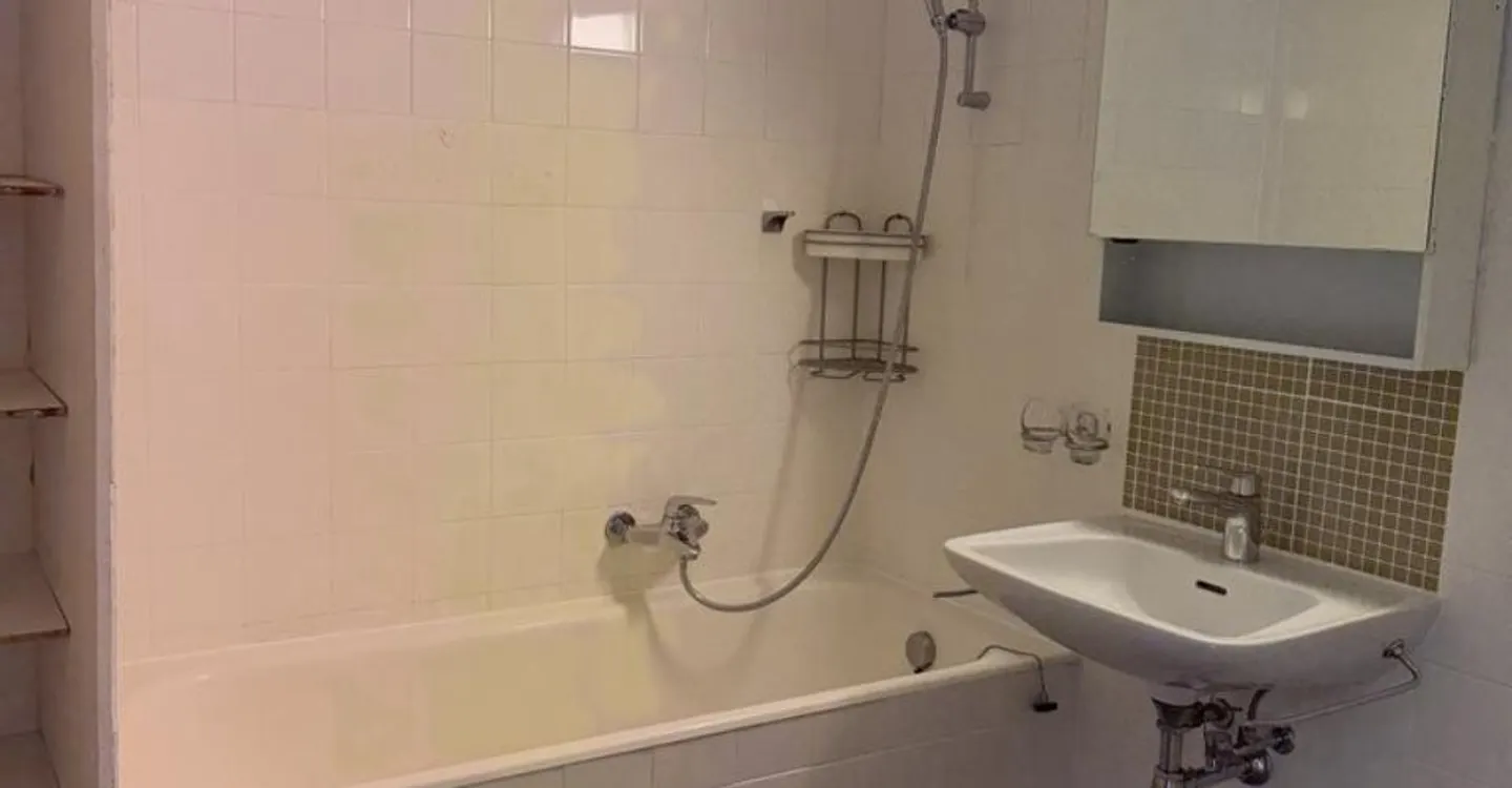 Spacieux appartement de 3.5 pièces - Photo 8 sur 10
