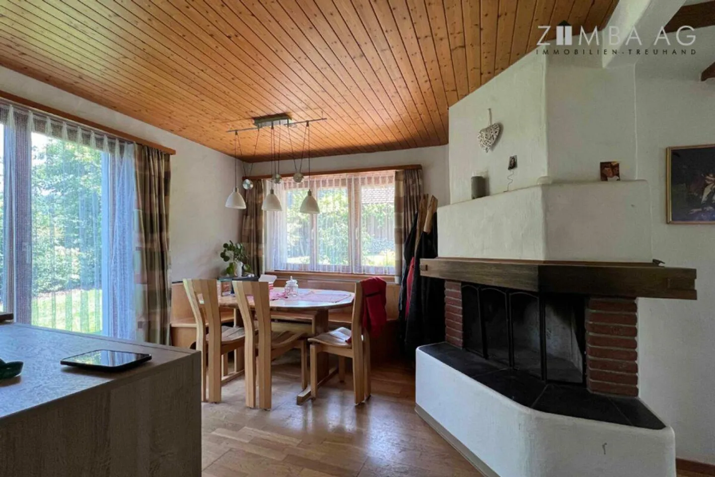 Quietest sunny location with park-like garden - Photo 11 of 15