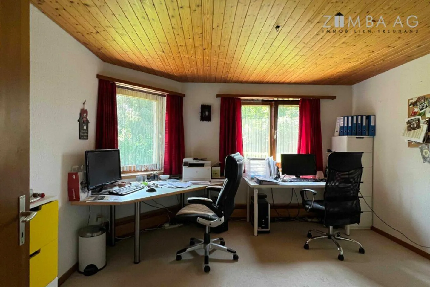 Quietest sunny location with park-like garden - Photo 12 of 15