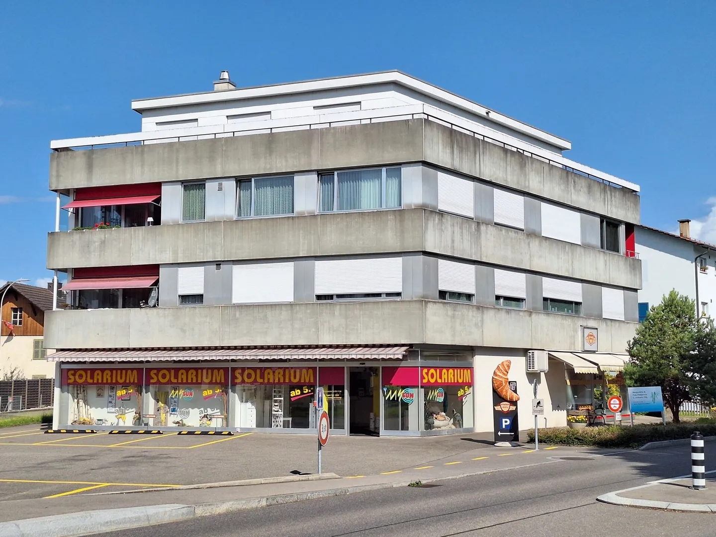 Bellissimo appartamento moderno di 4.5 locali - Foto 1 di 10