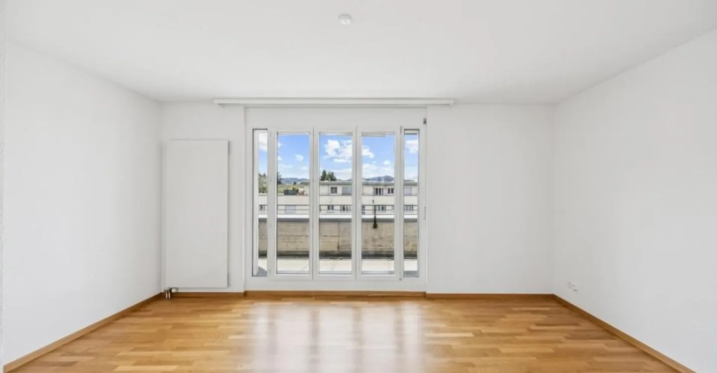 Attractive 3.5 room apartment with spacious balcony in Wittenbach - Photo 5 of 11