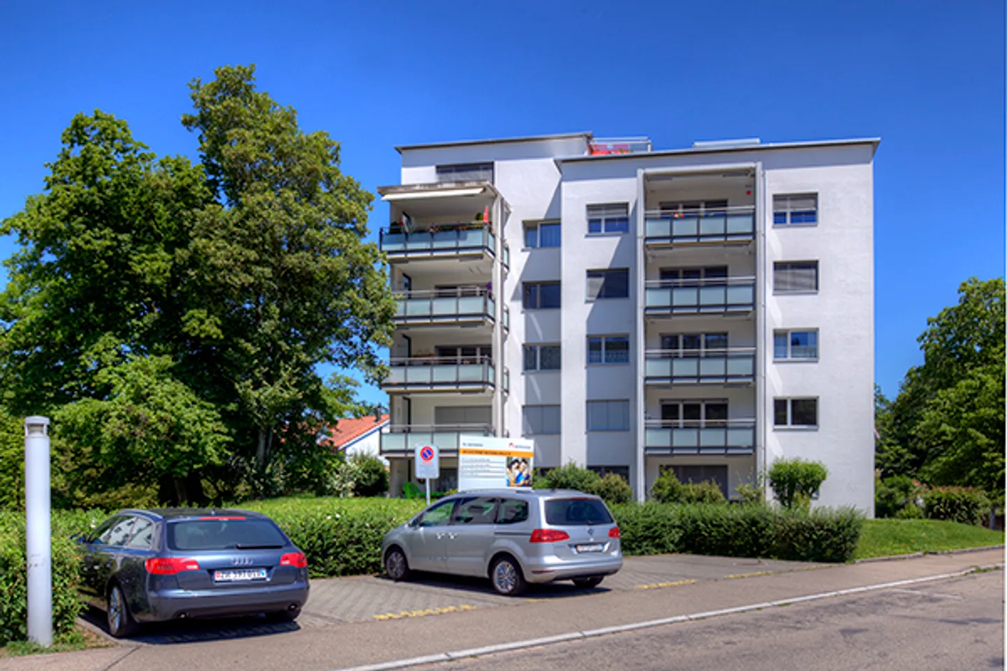 Outdoor parking space for rent - Photo 1 of 1