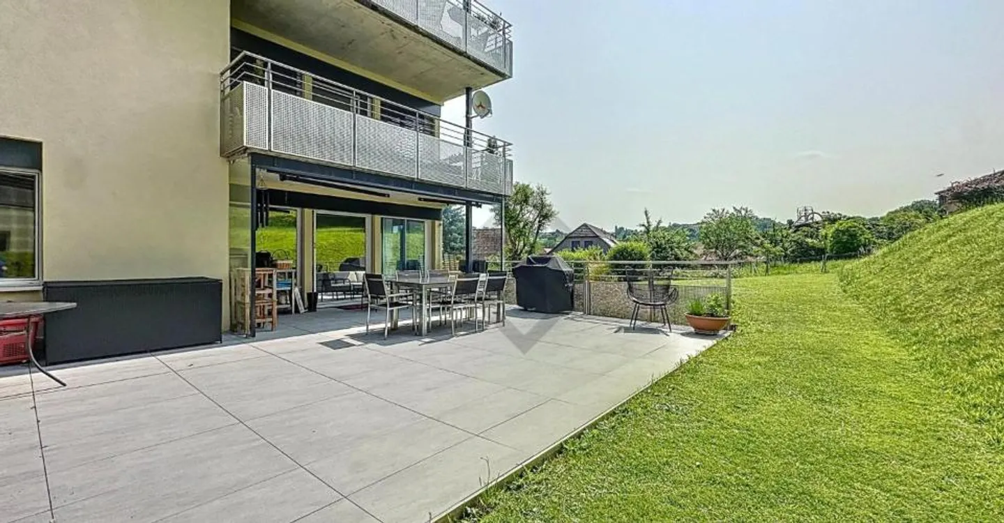 4.5-room apartment with garden 25 minutes from Fribourg - Photo 2 of 8