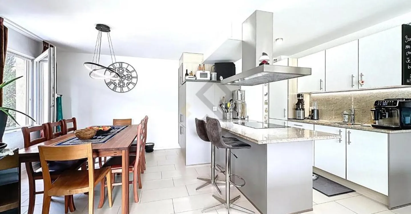 4.5-room apartment with garden 25 minutes from Fribourg - Photo 4 of 8