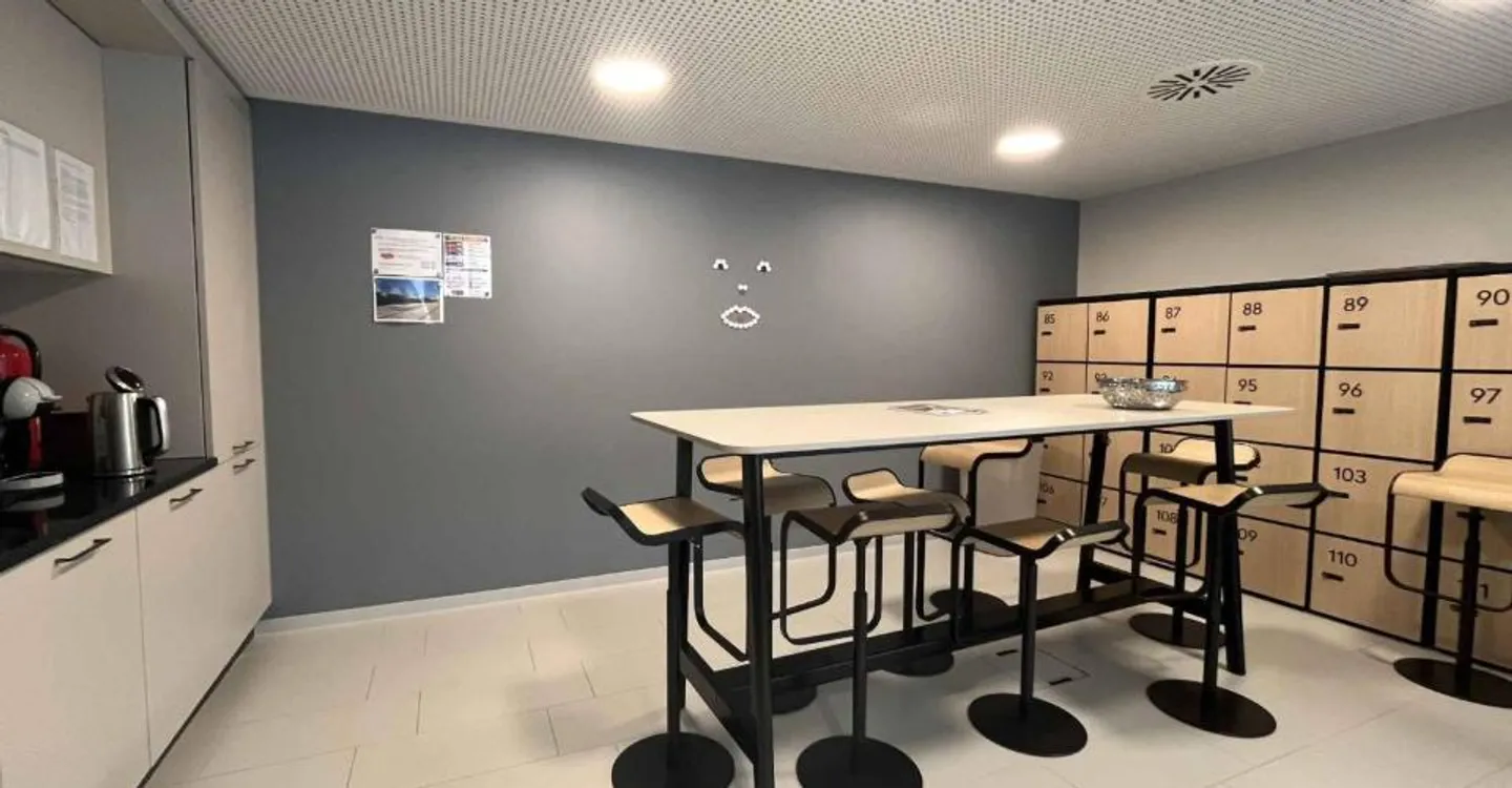 Modern and Bright Offices 620 m² Gare de Lancy Bachet - Photo 10 of 13