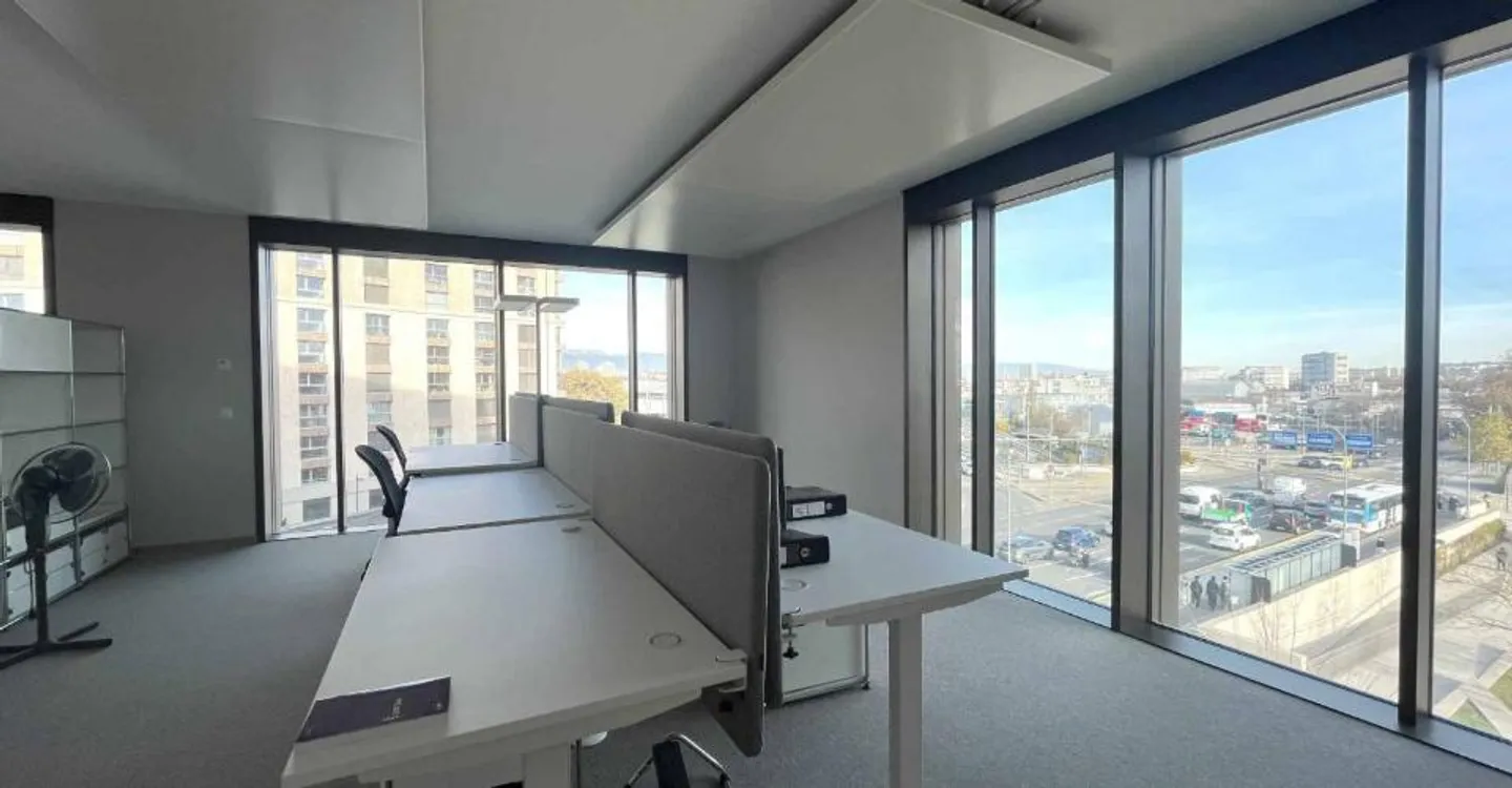 Modern and Bright Offices 620 m² Gare de Lancy Bachet - Photo 6 of 13