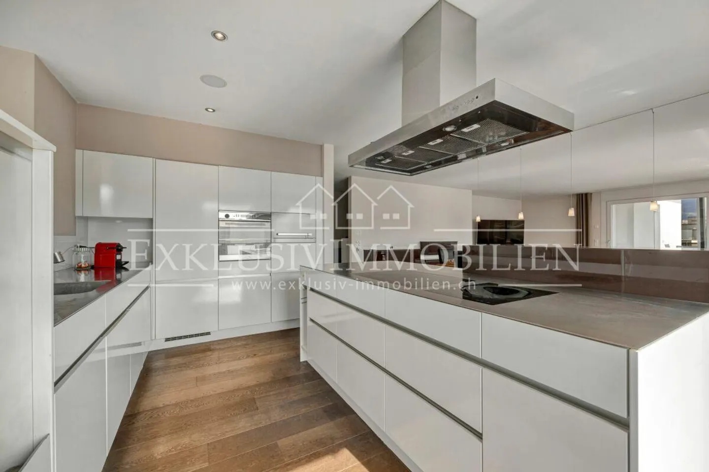 Vivere sopra i tetti - L'eleganza incontra la generosità - Foto 3 di 6