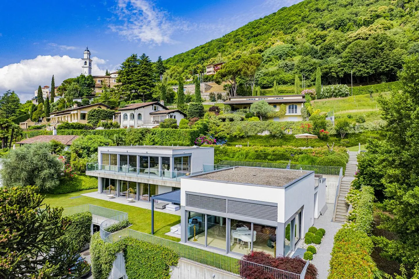 Jasmine | TI - Photo 2 of 17