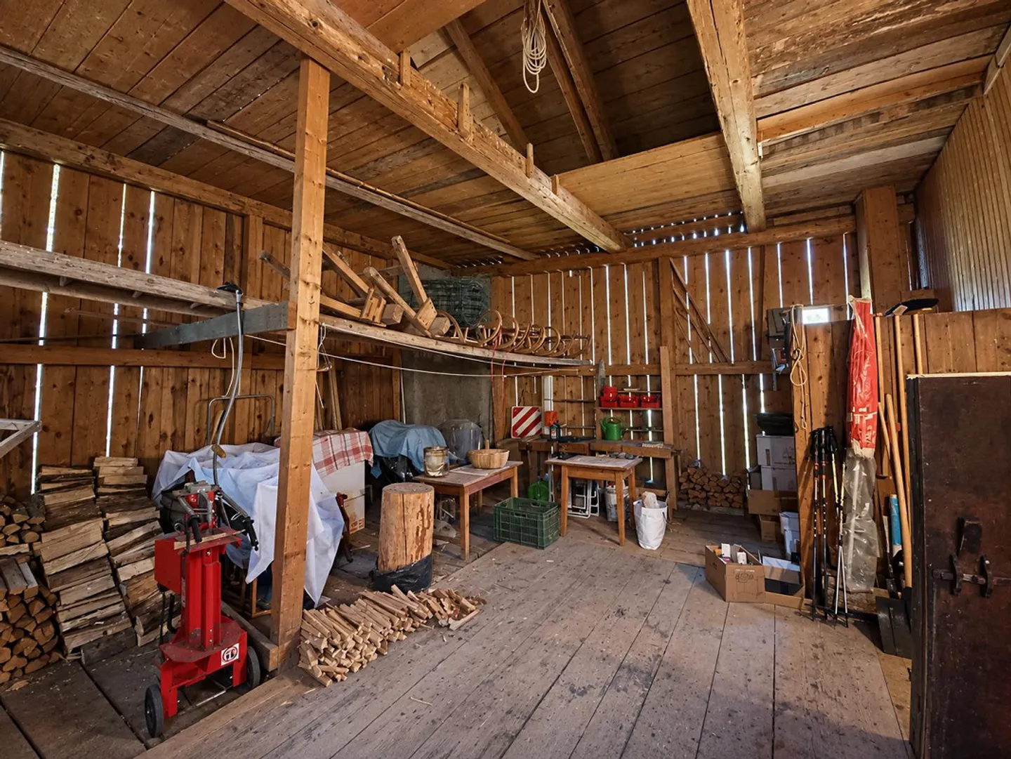 A Piece of Engadin History – Historical Residential House with Stable - Photo 9 of 11