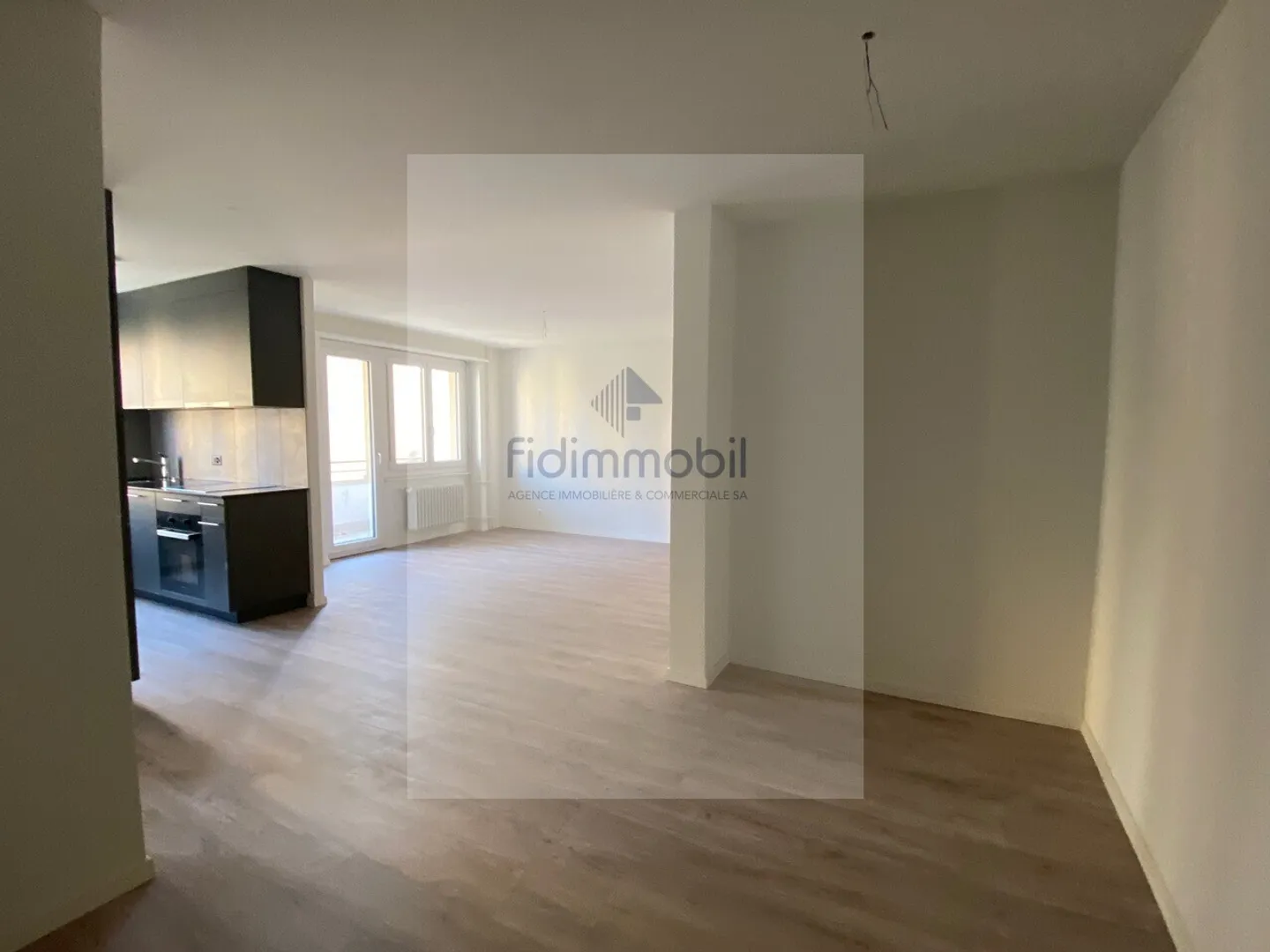 Magnificent 2.5-room new apartment for rent in La Chaux-de-Fonds - Photo 2 of 8