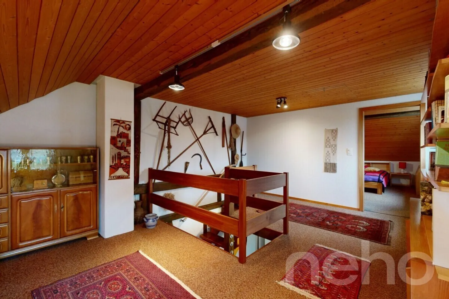 Attractive 4.5-room corner townhouse with separate shed - Photo 8 of 11
