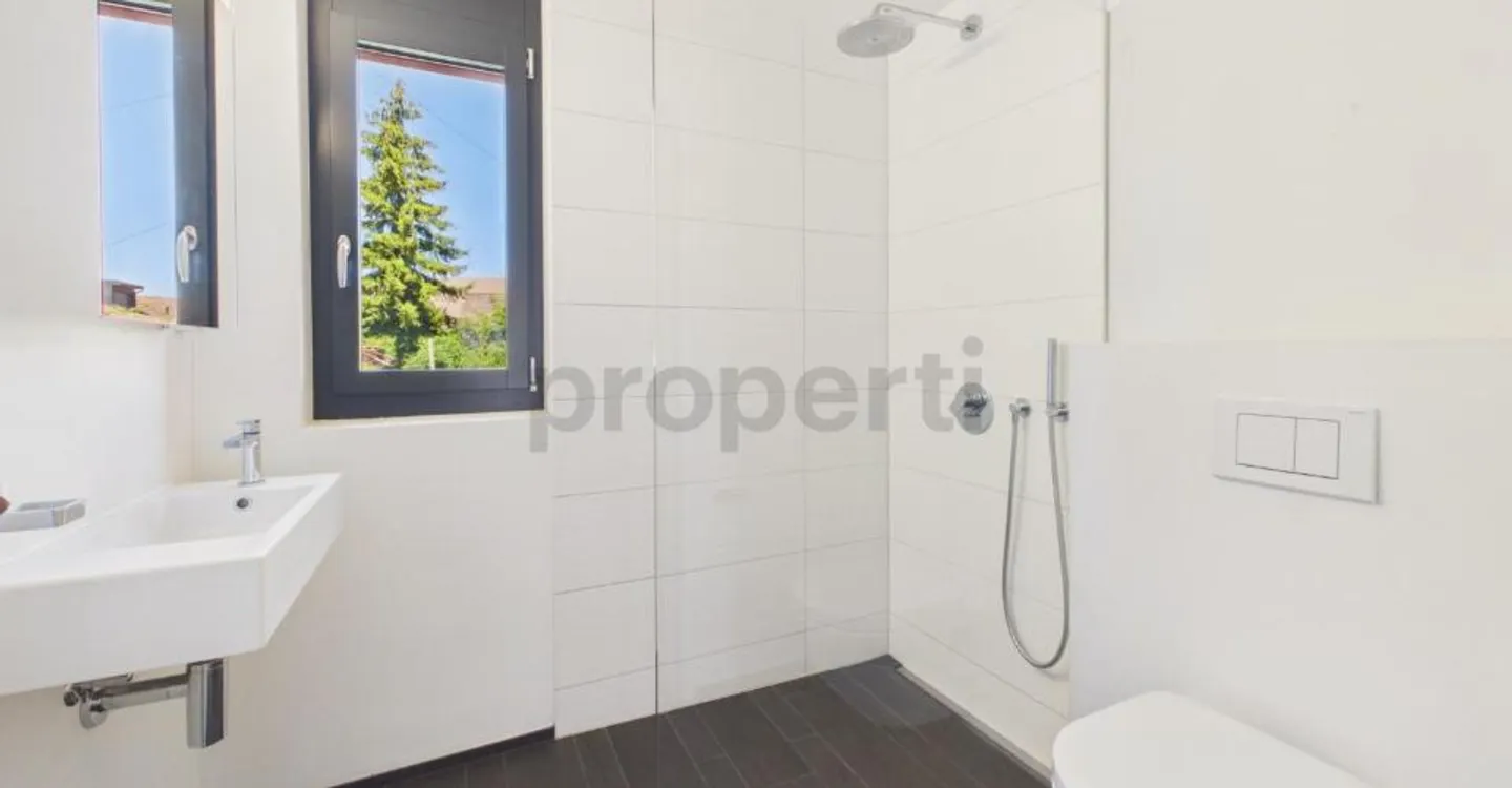 Zeitlose Architektur und exklusiver Wohnkomfort in Magden - Photo 8 of 9
