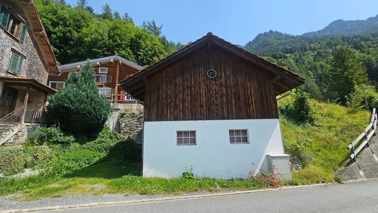 ABITAZIONE RUSTICA CON VISTA MOZZAFIATO SULLE MONTAGNE - Foto 5 di 6