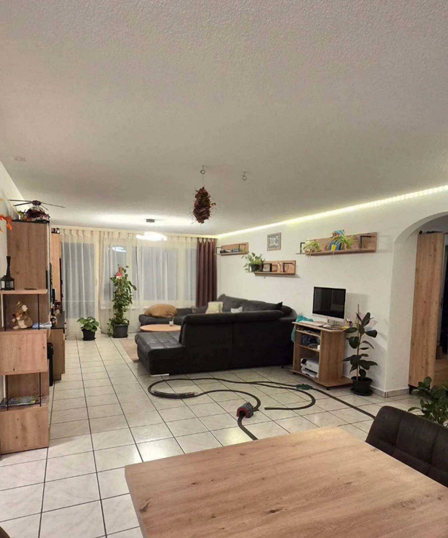 Gepflegte 4.5-Zimmer-Wohnung in Oberuzwil – ideal für Familien - Foto 2 von 11