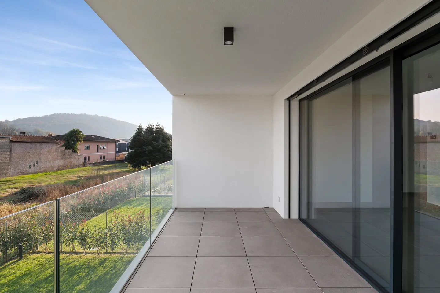 Modern 2.5-Room Apartment in the Residenza Fontis, Stabio, for Sale - Photo 4 of 18